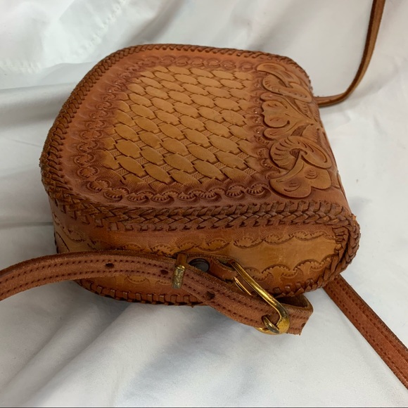 Beautiful Lifton’s hand tooled vintage purse - Picture 3 of 8